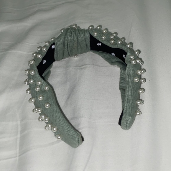 Lele Sadoughi dove grey pearl headband - Picture 3 of 3
